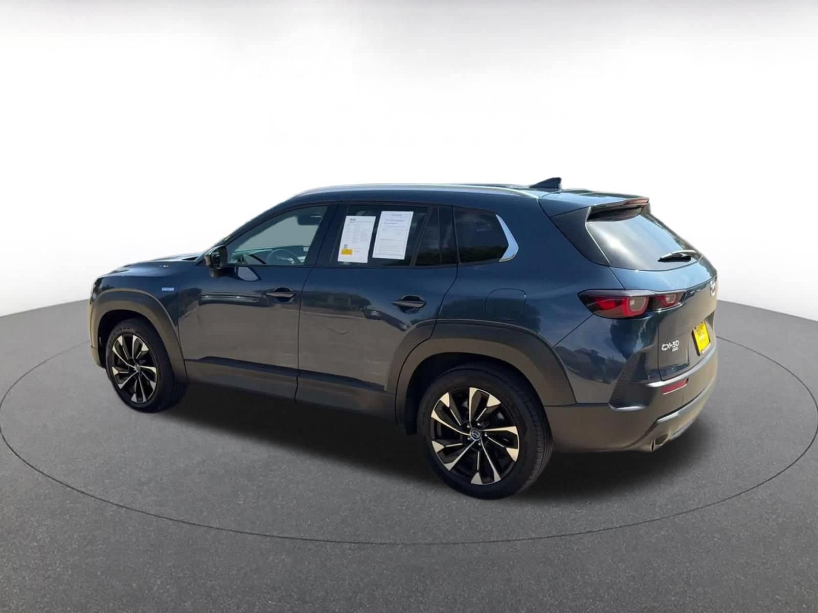 Thumbnail: 2025 Mazda CX-50 - 8