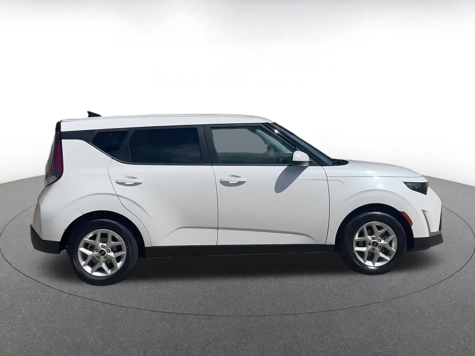 Thumbnail: 2025 Kia Soul - 15