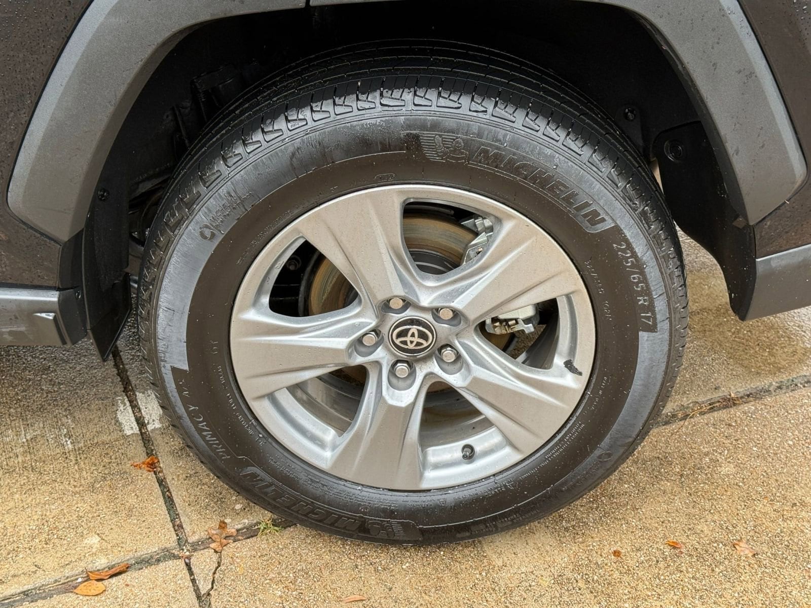 Thumbnail: 2025 Toyota RAV4 - 30