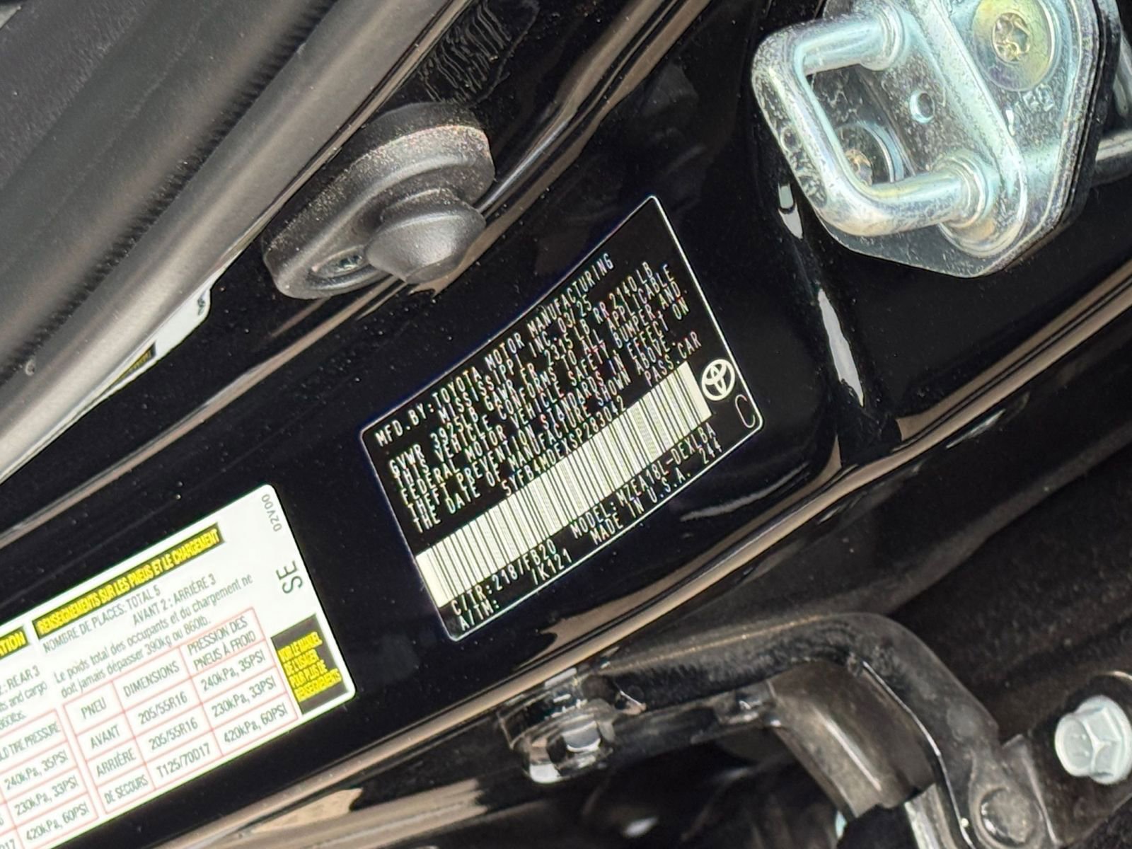 Thumbnail: 2025 Toyota Corolla - 29