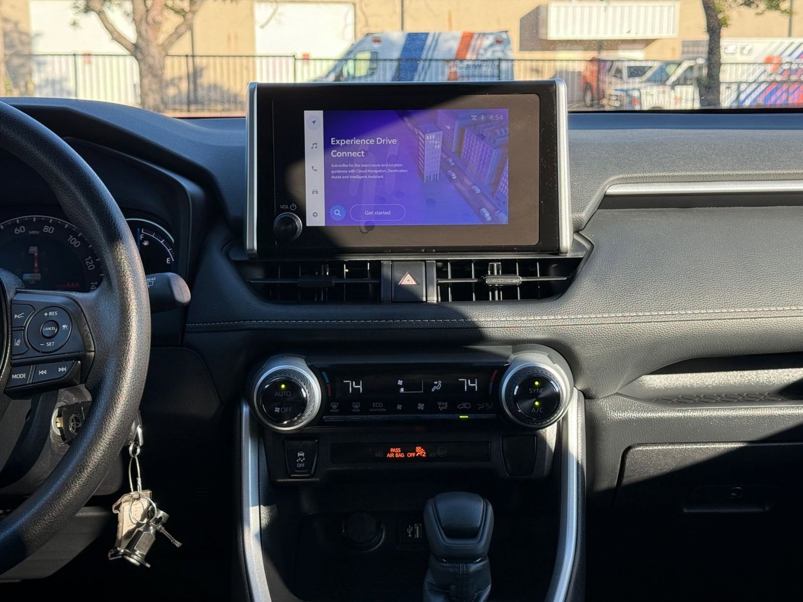 Thumbnail: 2025 Toyota RAV4 - 18