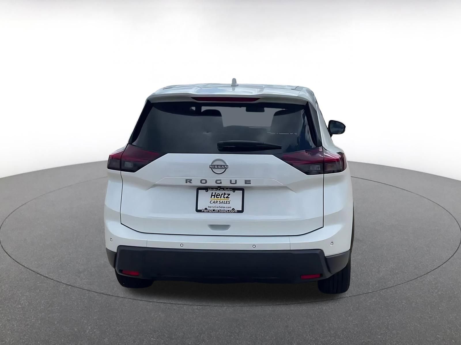 Thumbnail: 2025 Nissan Rogue - 12