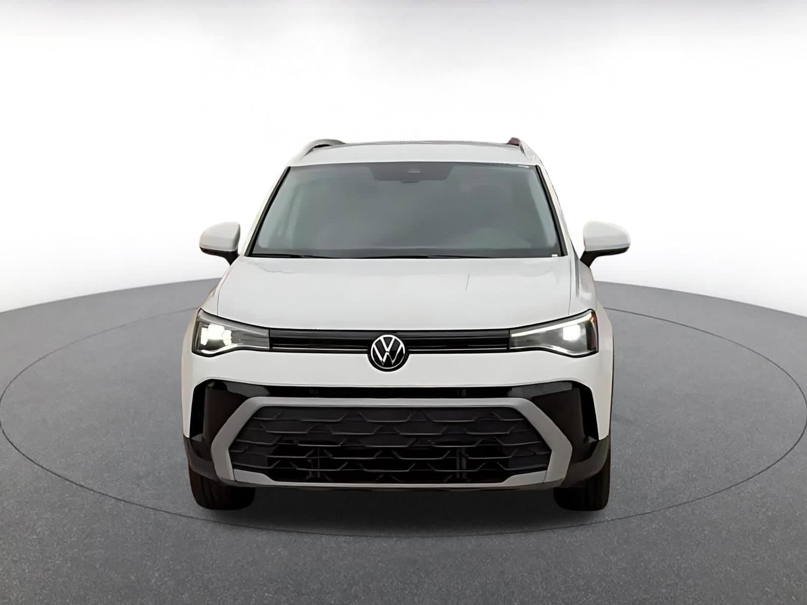 Thumbnail: 2025 Volkswagen Taos - 4