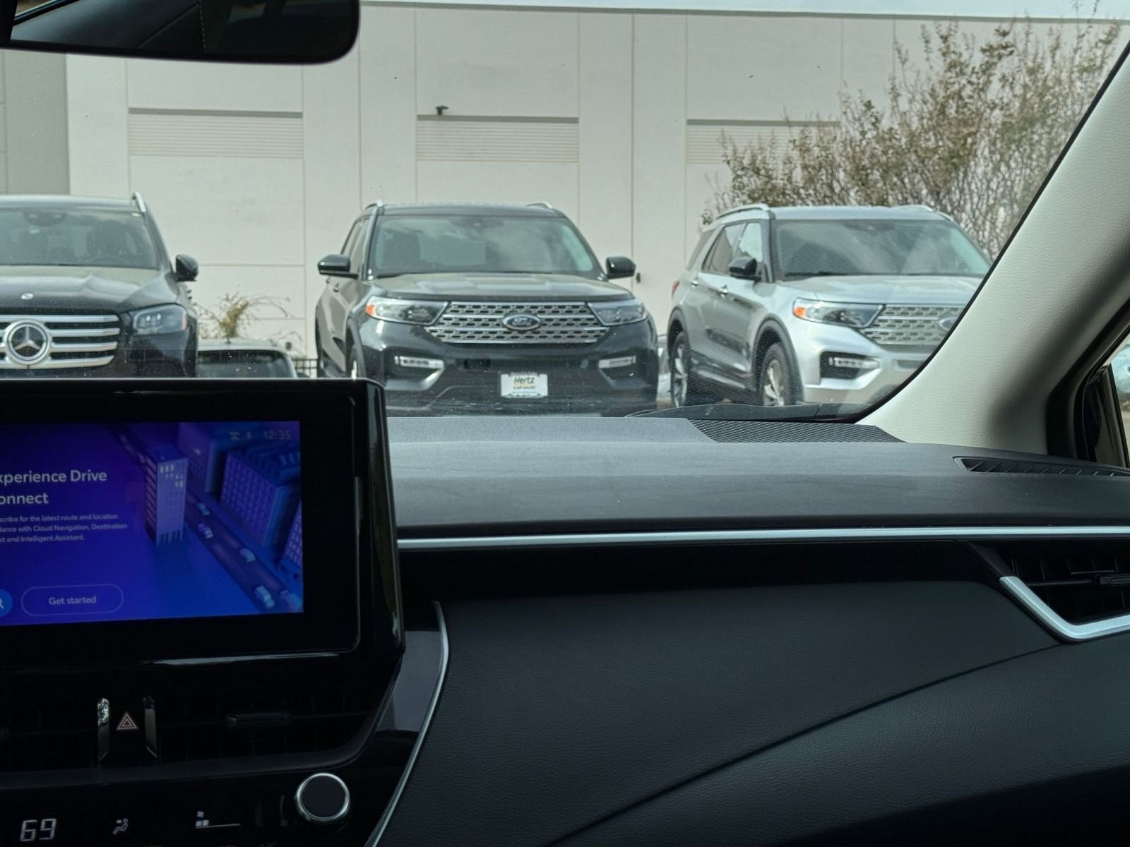 Thumbnail: 2025 Toyota Corolla - 35