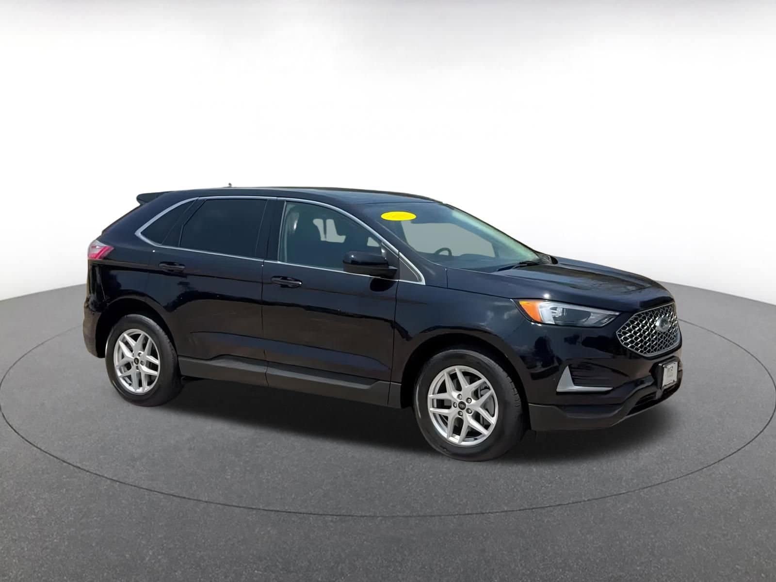 Thumbnail: 2024 Ford Edge - 2