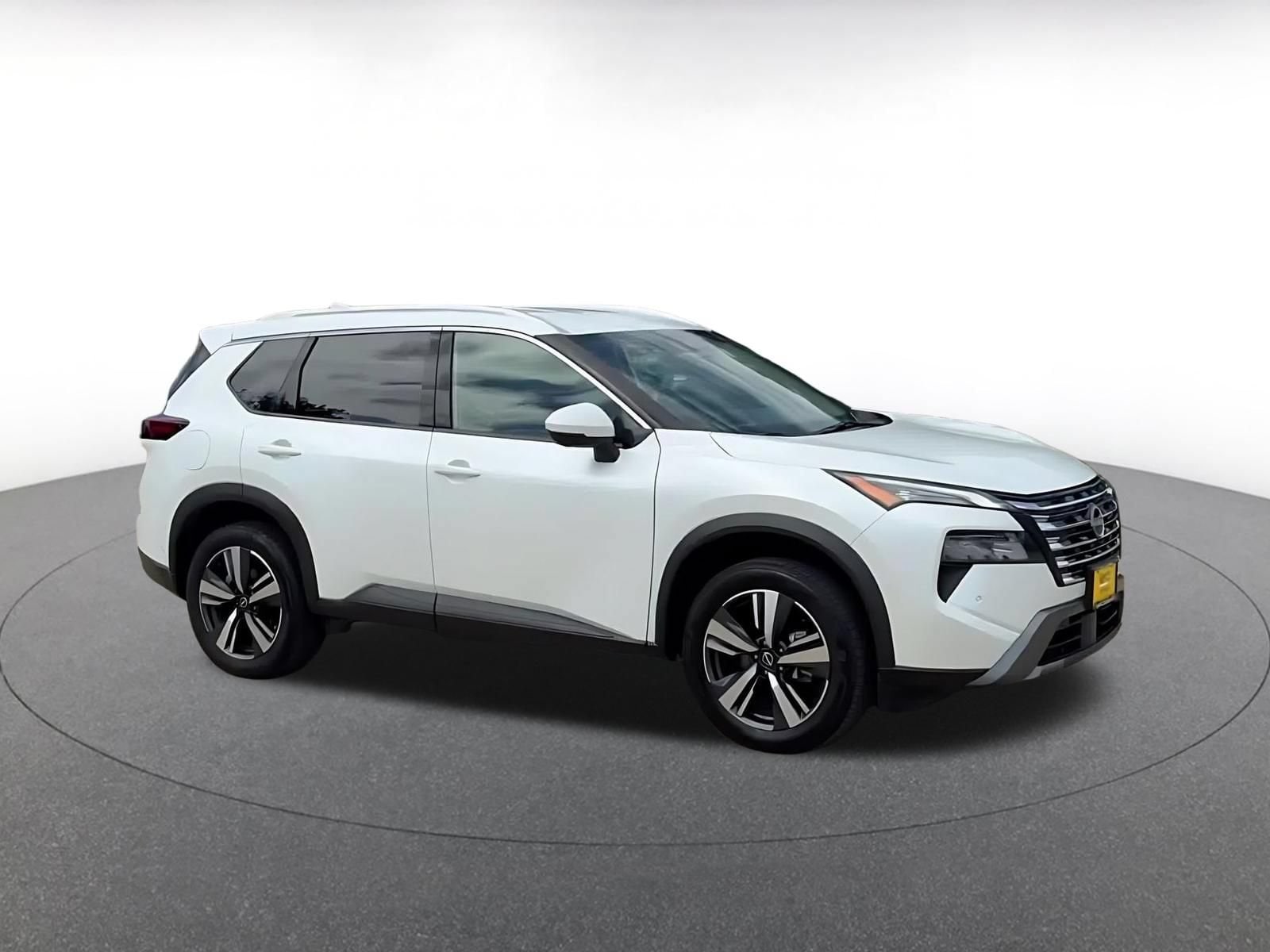 Thumbnail: 2026 Nissan Rogue - 2
