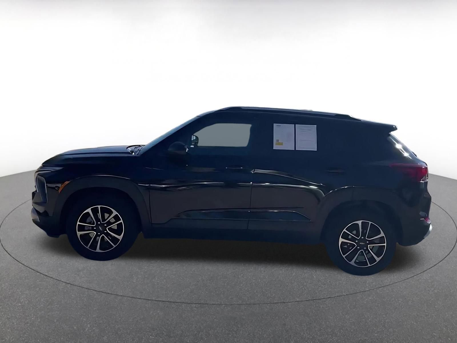 Thumbnail: 2025 Chevrolet TrailBlazer - 9