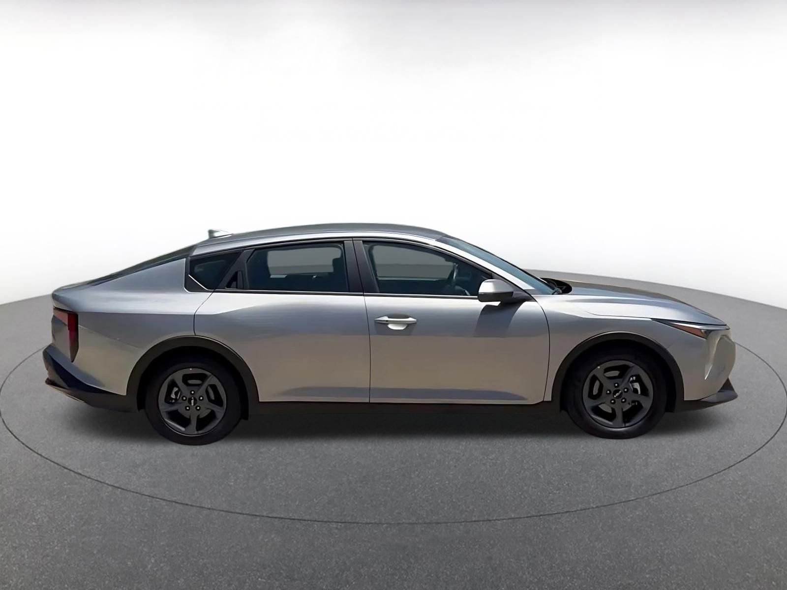 Thumbnail: 2025 Kia K4 - 16