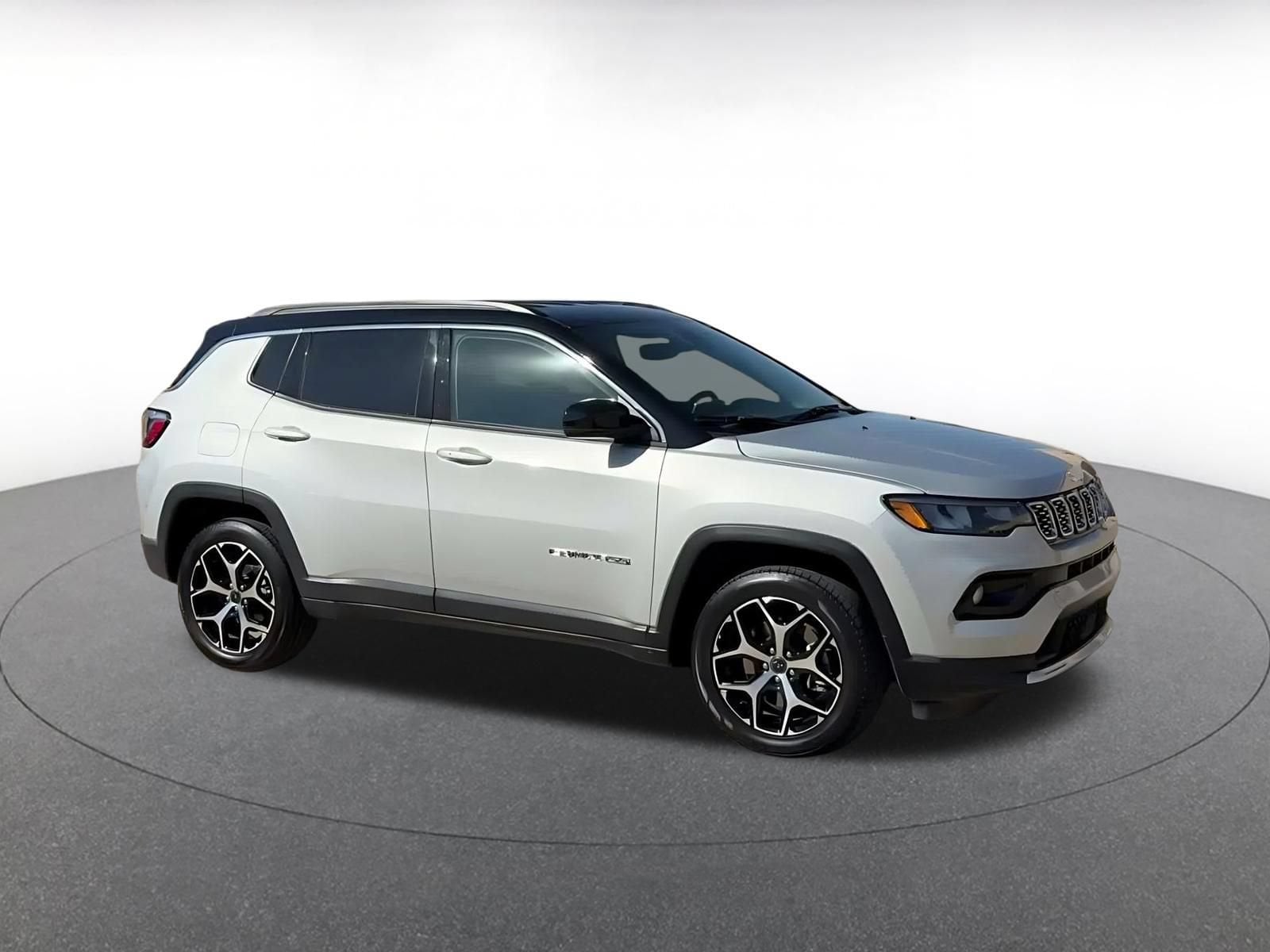 Thumbnail: 2025 Jeep Compass - 2
