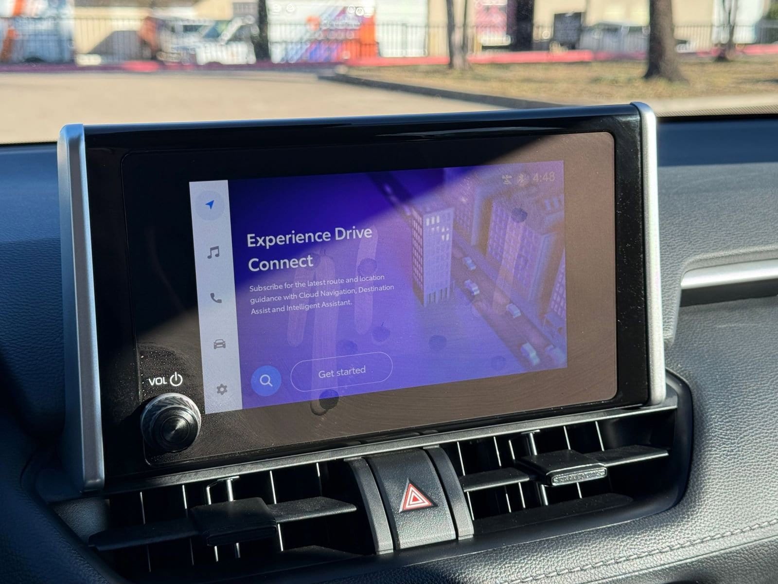 Thumbnail: 2025 Toyota RAV4 - 21