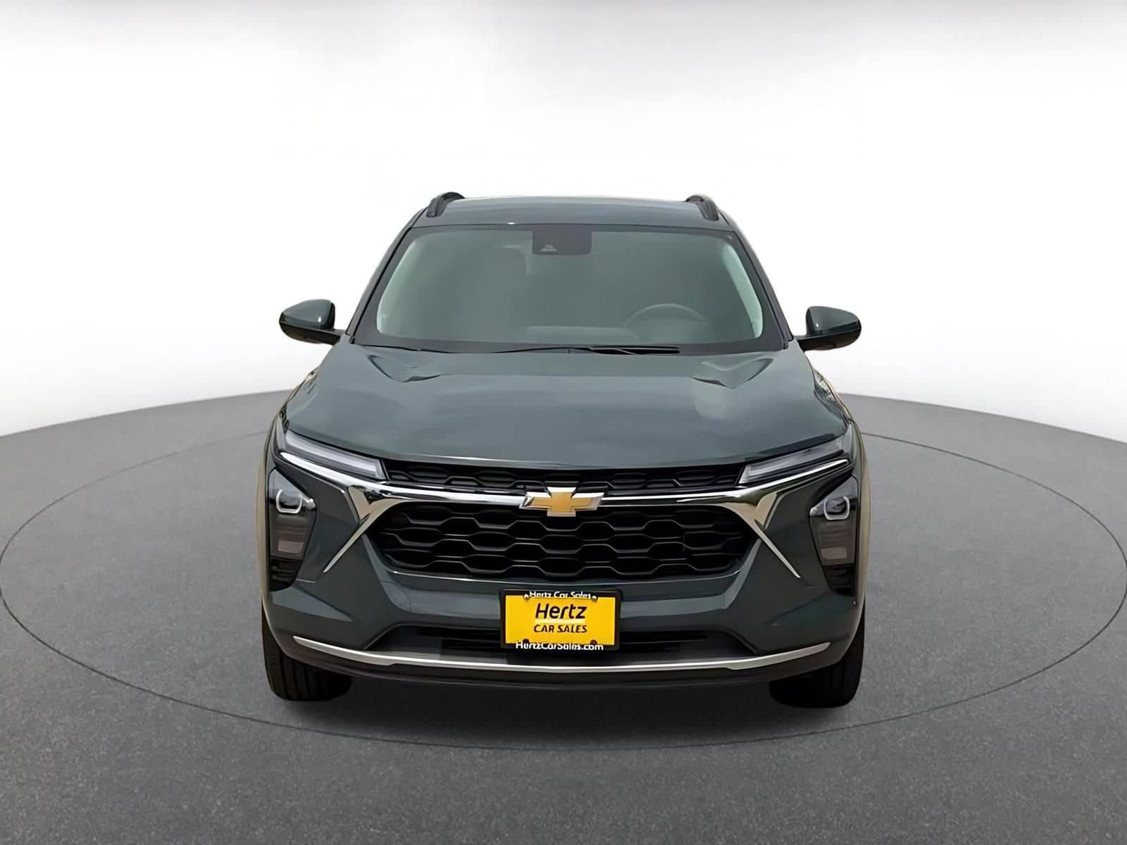 Thumbnail: 2025 Chevrolet Trax - 4