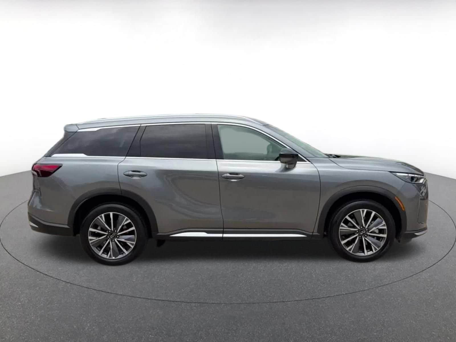 Thumbnail: 2026 INFINITI QX60 - 16