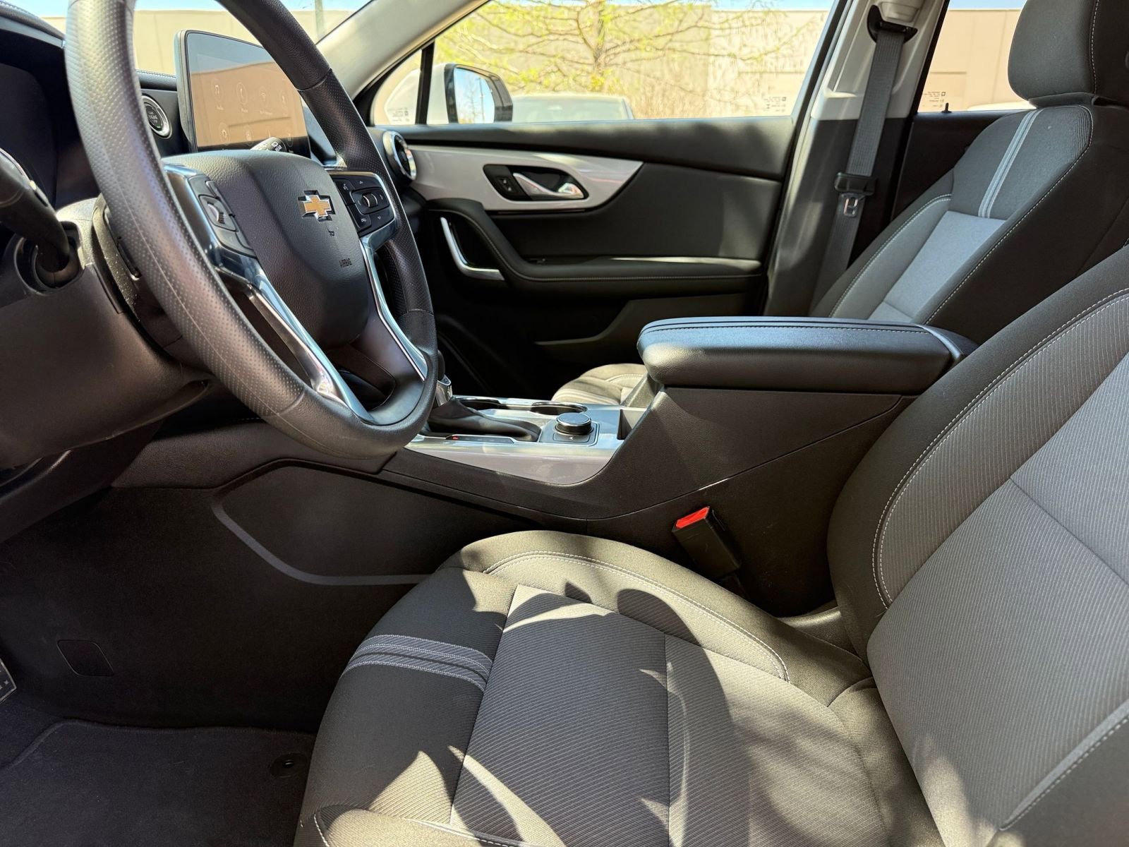 Thumbnail: 2025 Chevrolet Blazer - 27