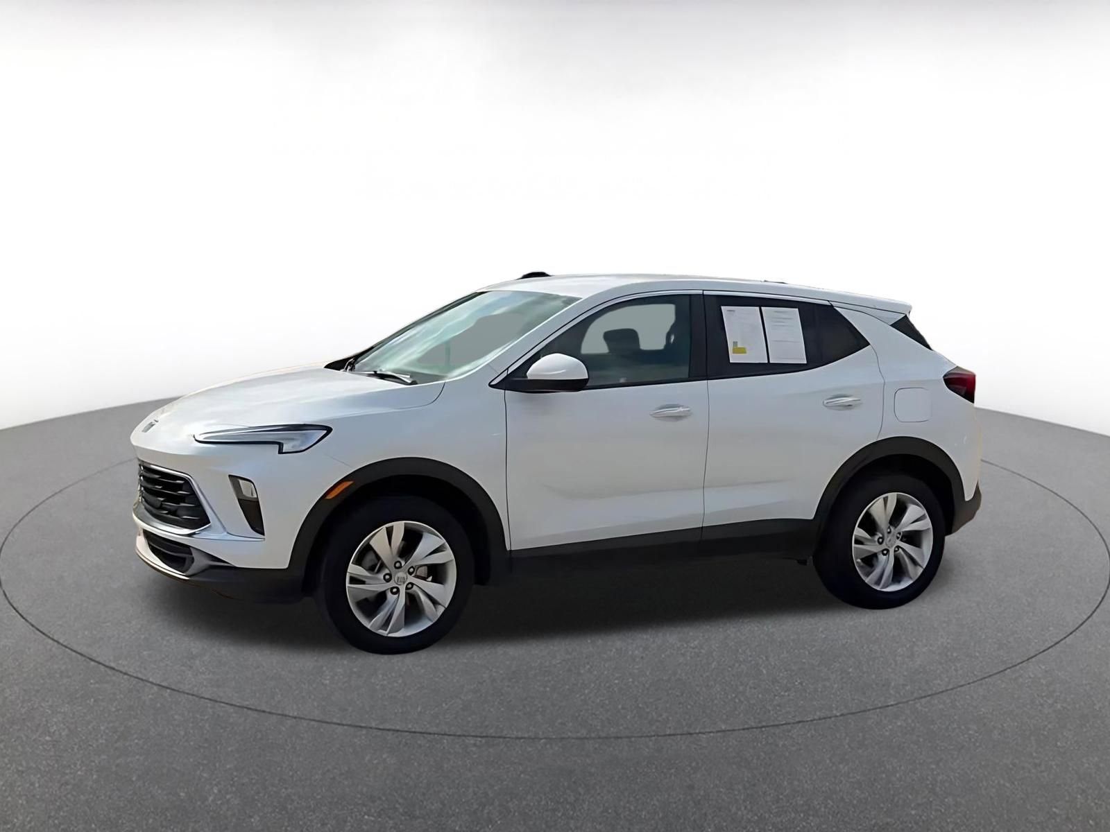 Thumbnail: 2025 Buick Encore GX - 8