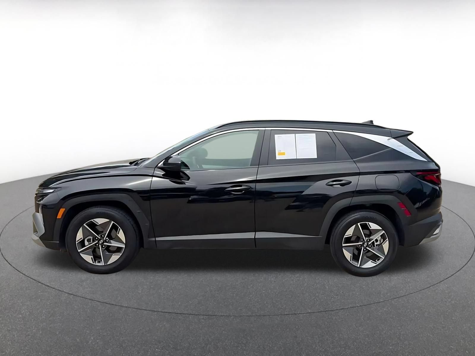 Thumbnail: 2026 Hyundai Tucson - 8