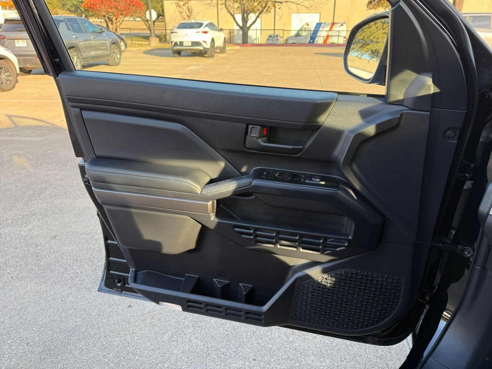 Thumbnail: 2025 Toyota 4Runner - 20