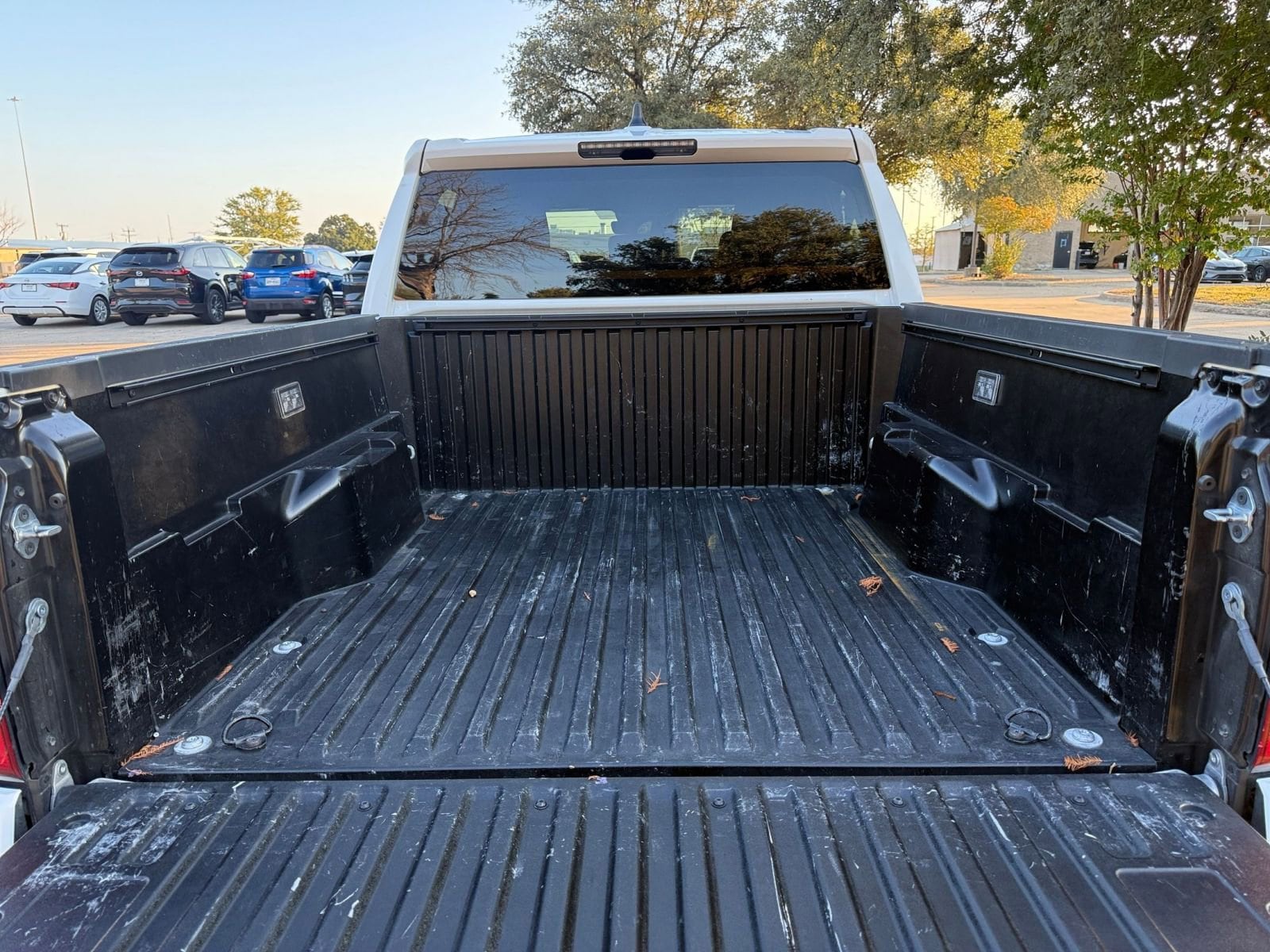 Thumbnail: 2025 Toyota Tacoma - 31