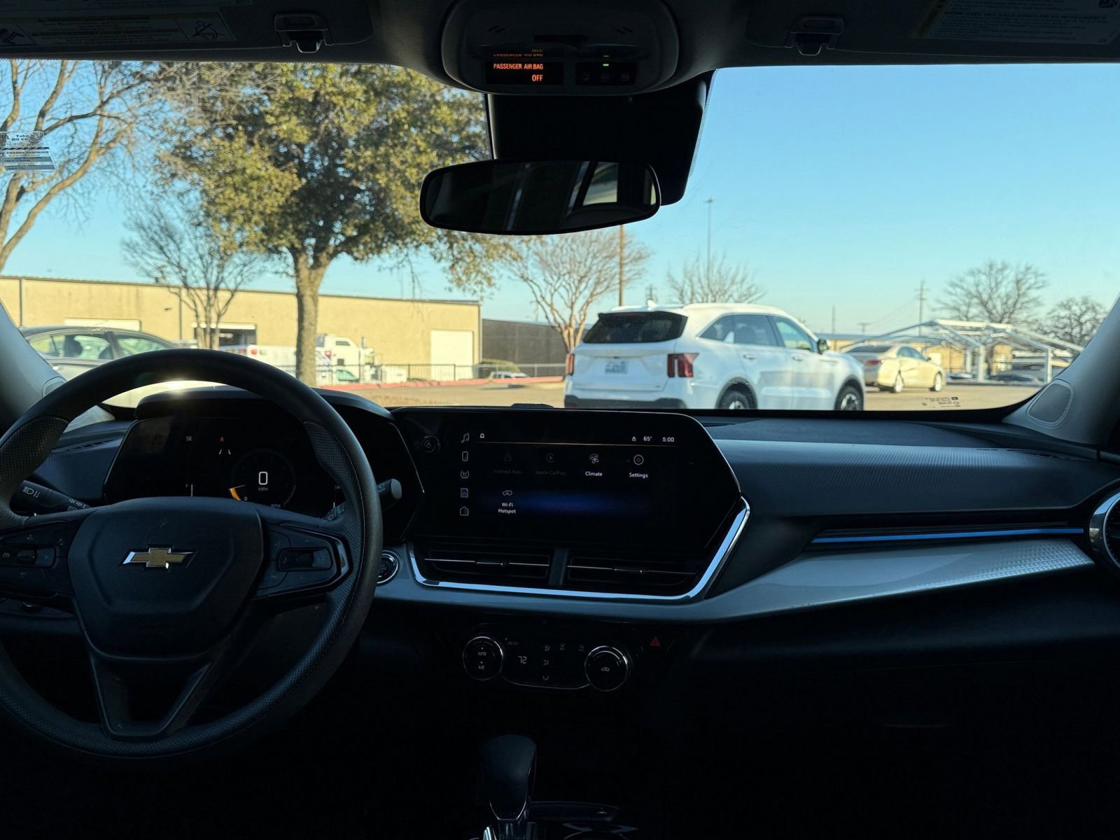 Thumbnail: 2025 Chevrolet Trax - 35