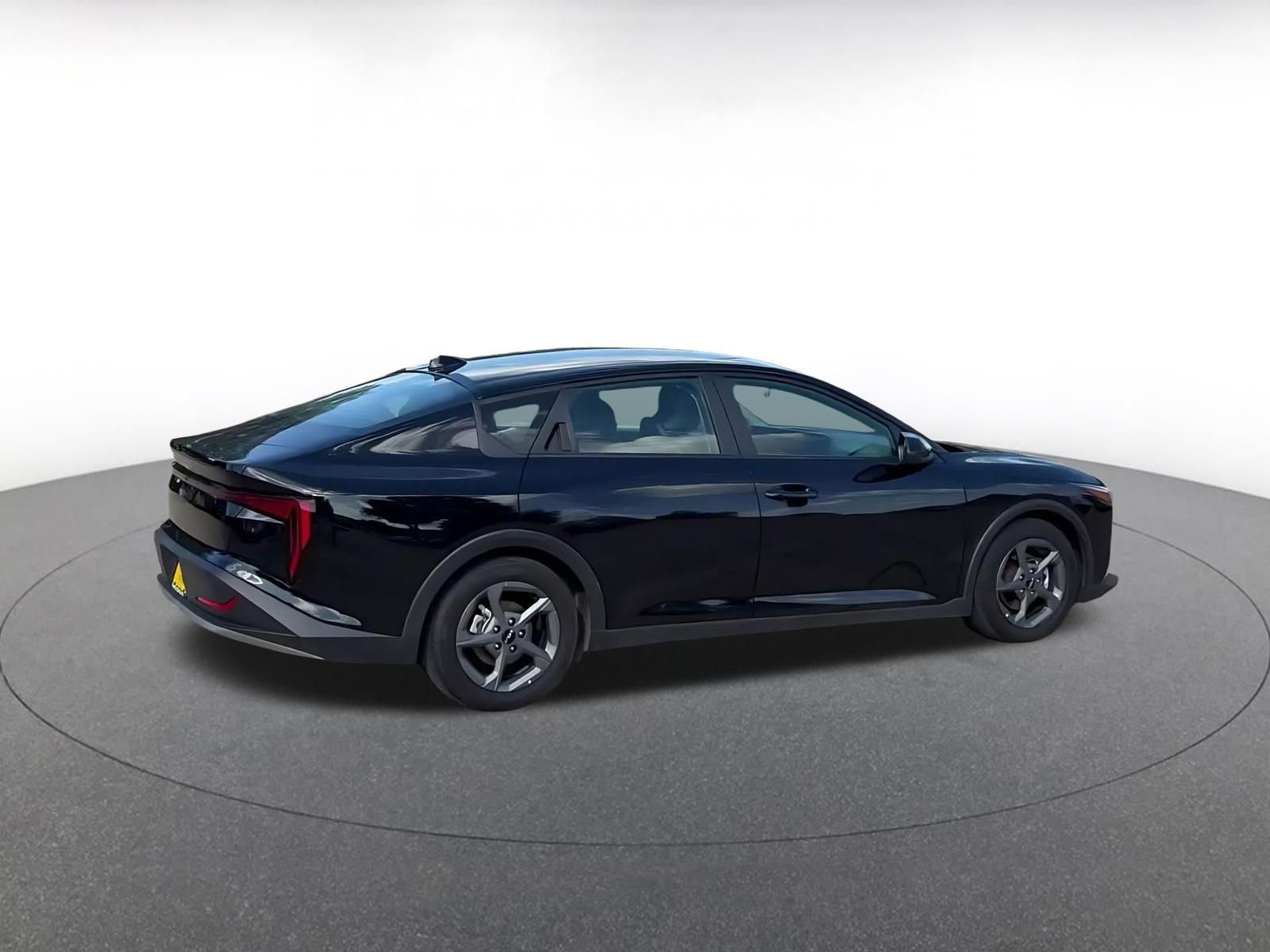 Thumbnail: 2025 Kia K4 - 15
