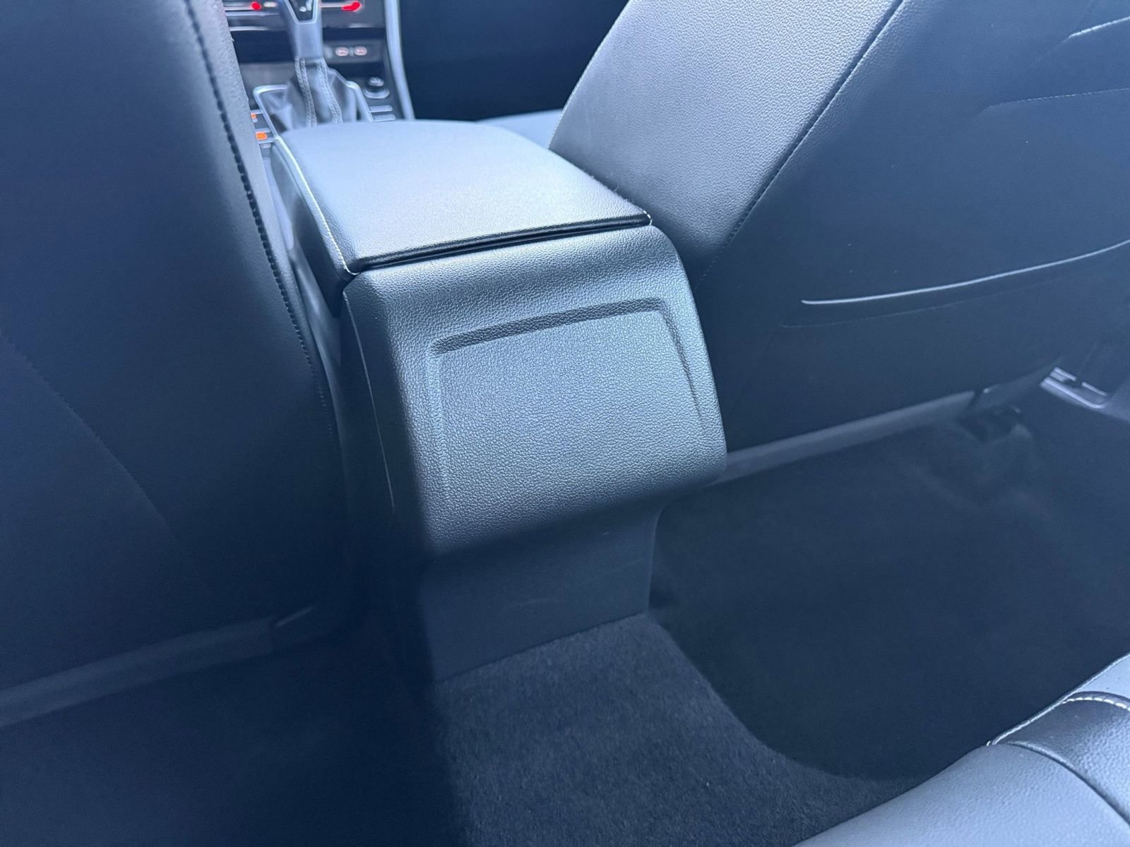 Thumbnail: 2025 Volkswagen Jetta - 24