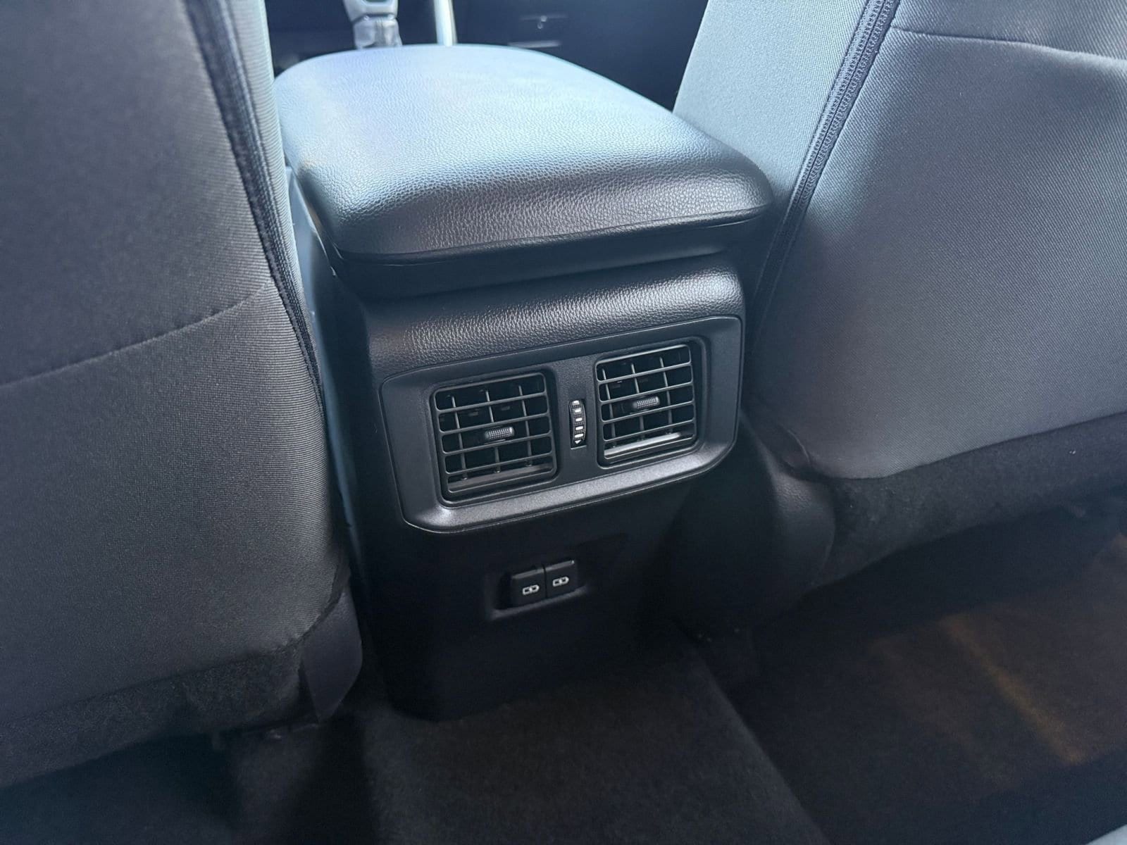 Thumbnail: 2025 Toyota RAV4 - 24