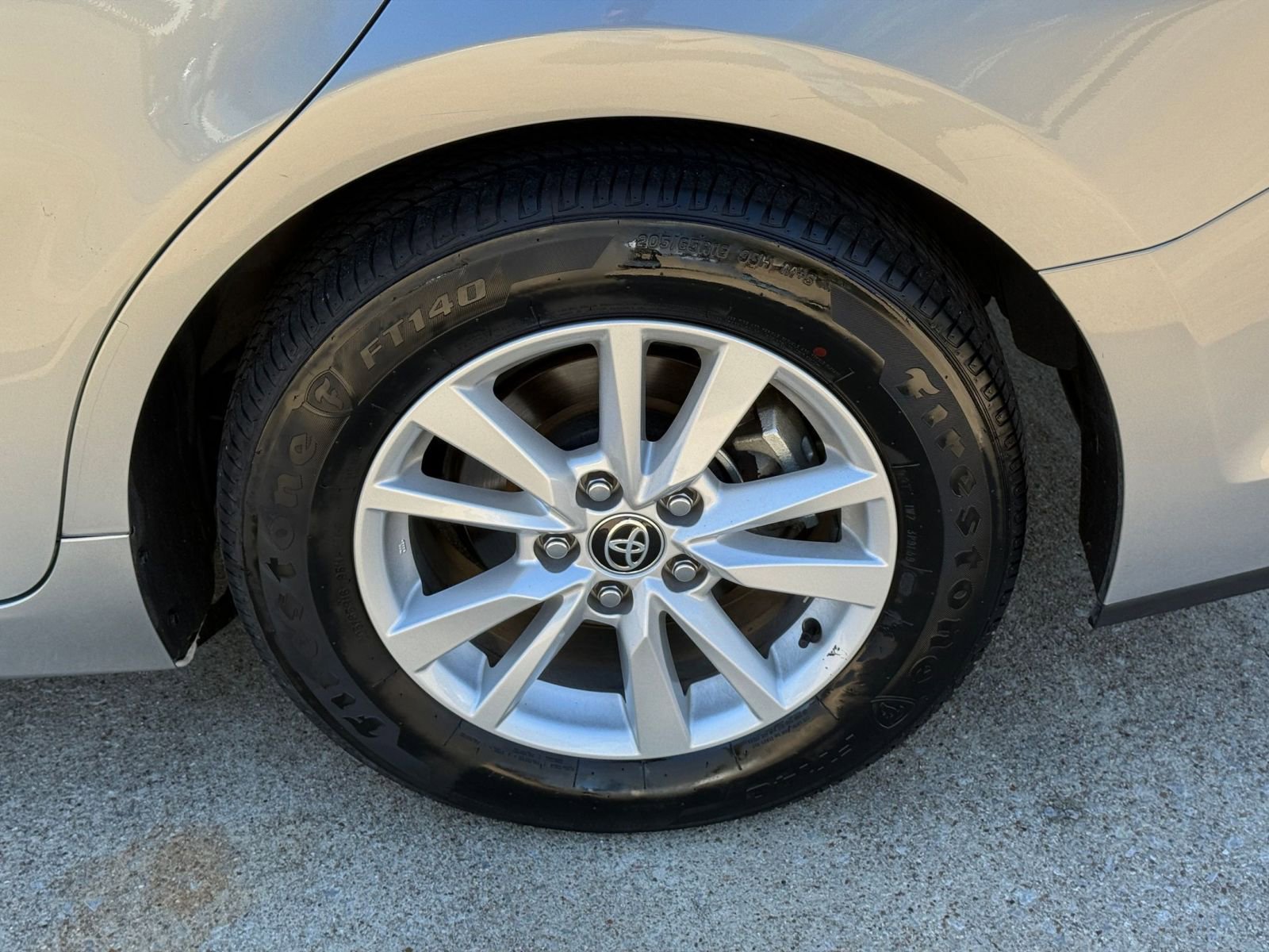 Thumbnail: 2025 Toyota Camry - 30