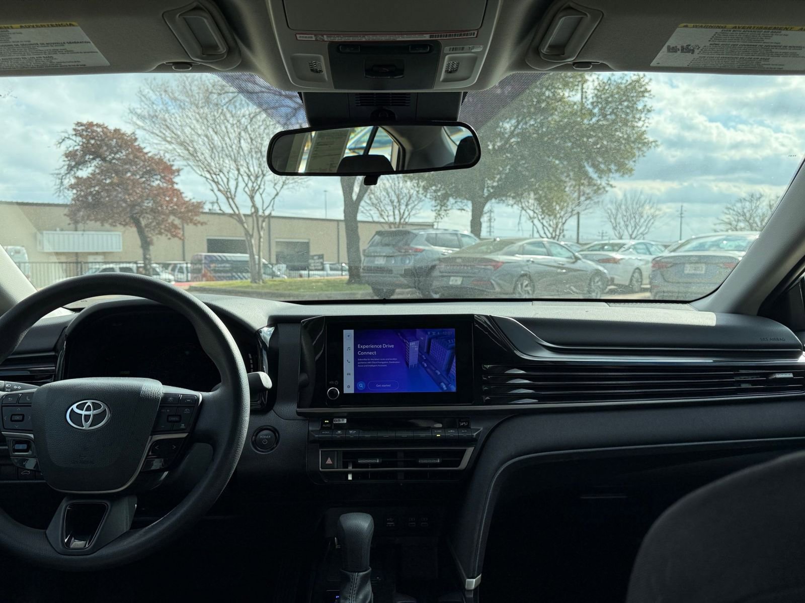 Thumbnail: 2025 Toyota Camry - 33