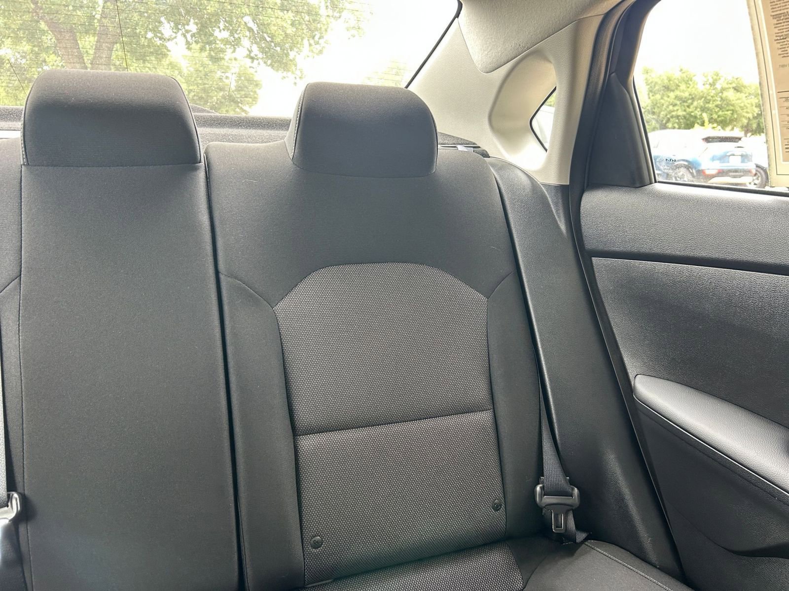 2024 Kia Forte LXS 33