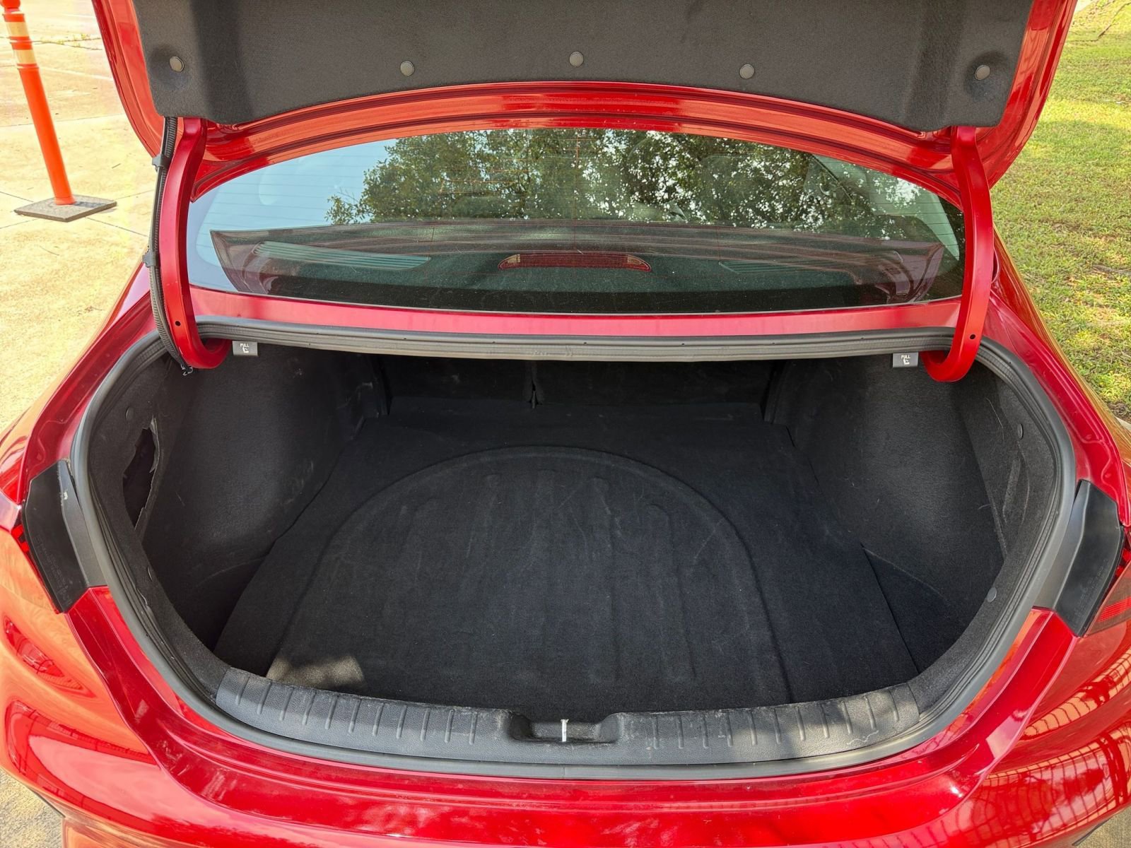 Thumbnail: 2024 Kia Forte - 32