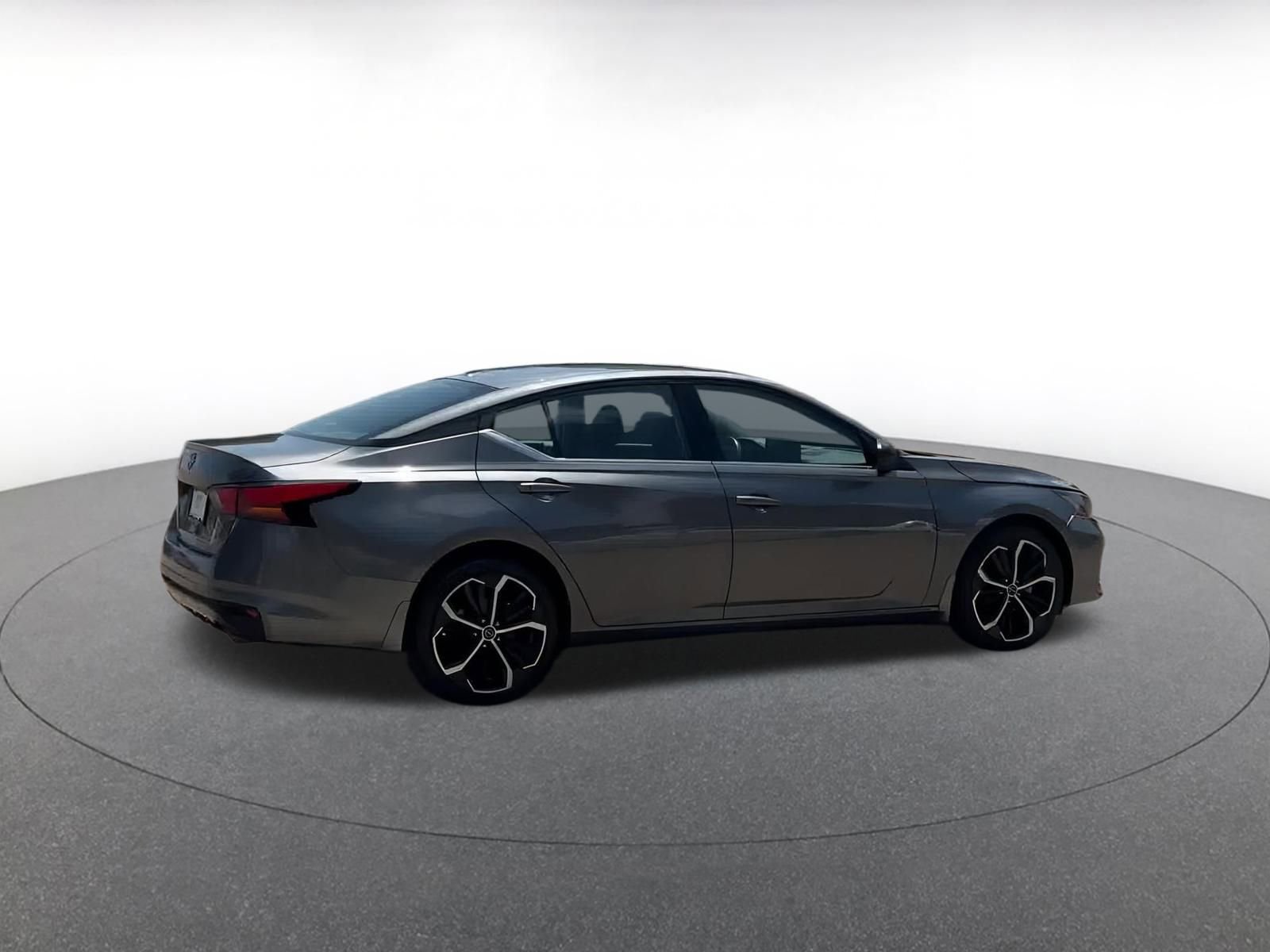 Thumbnail: 2024 Nissan Altima - 15