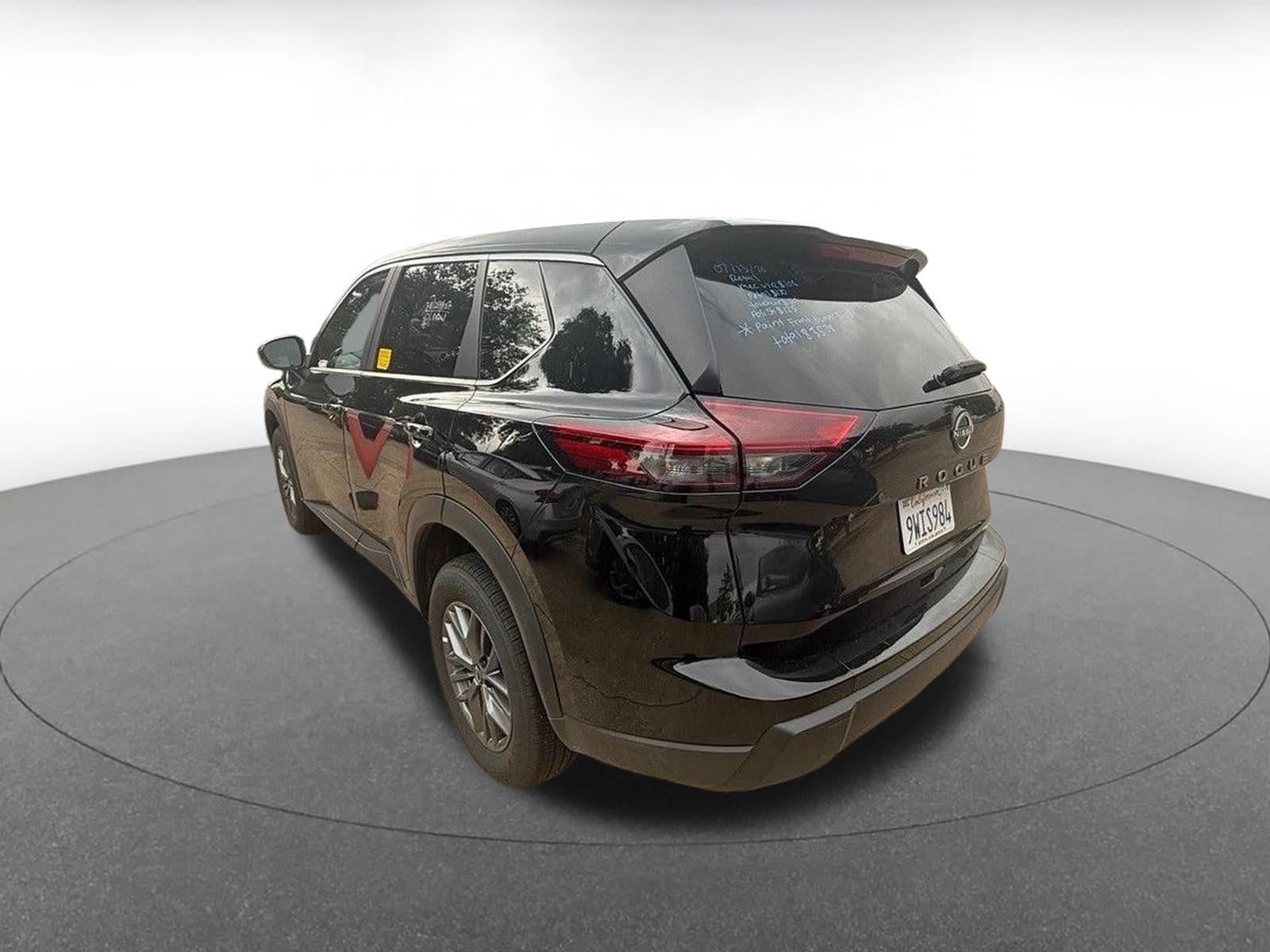Thumbnail: 2026 Nissan Rogue - 3