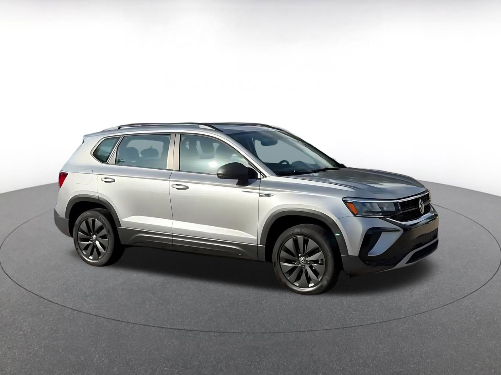 Thumbnail: 2024 Volkswagen Taos - 2