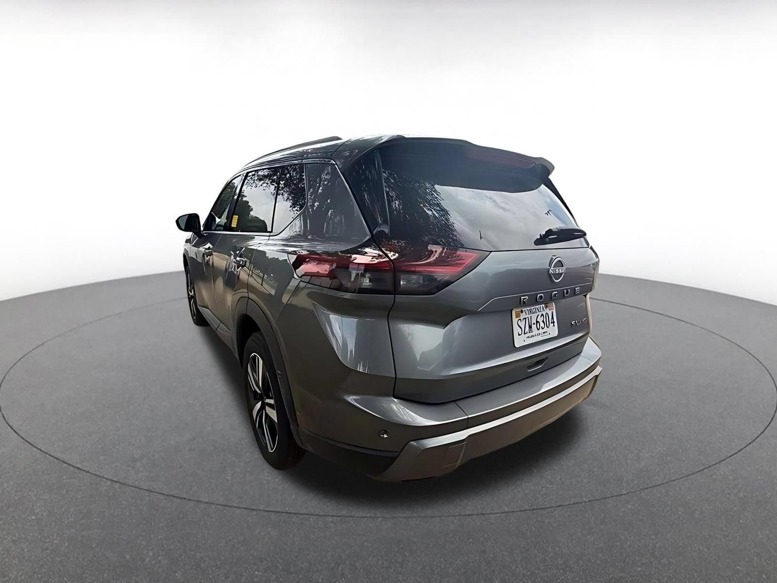 Thumbnail: 2026 Nissan Rogue - 3