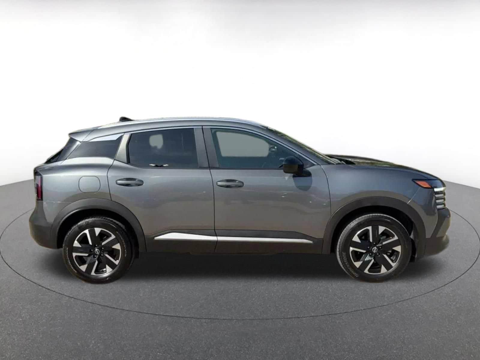 Thumbnail: 2026 Nissan Kicks - 16