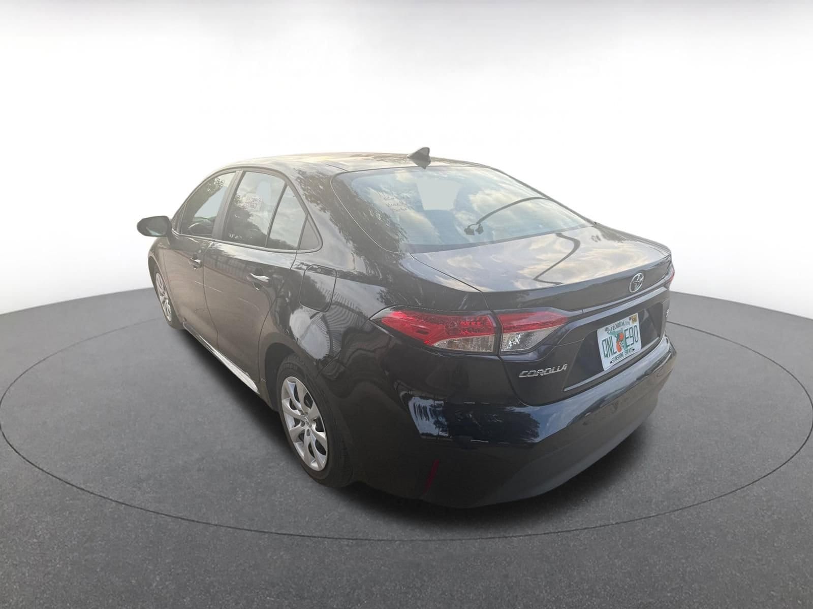 Thumbnail: 2025 Toyota Corolla - 4