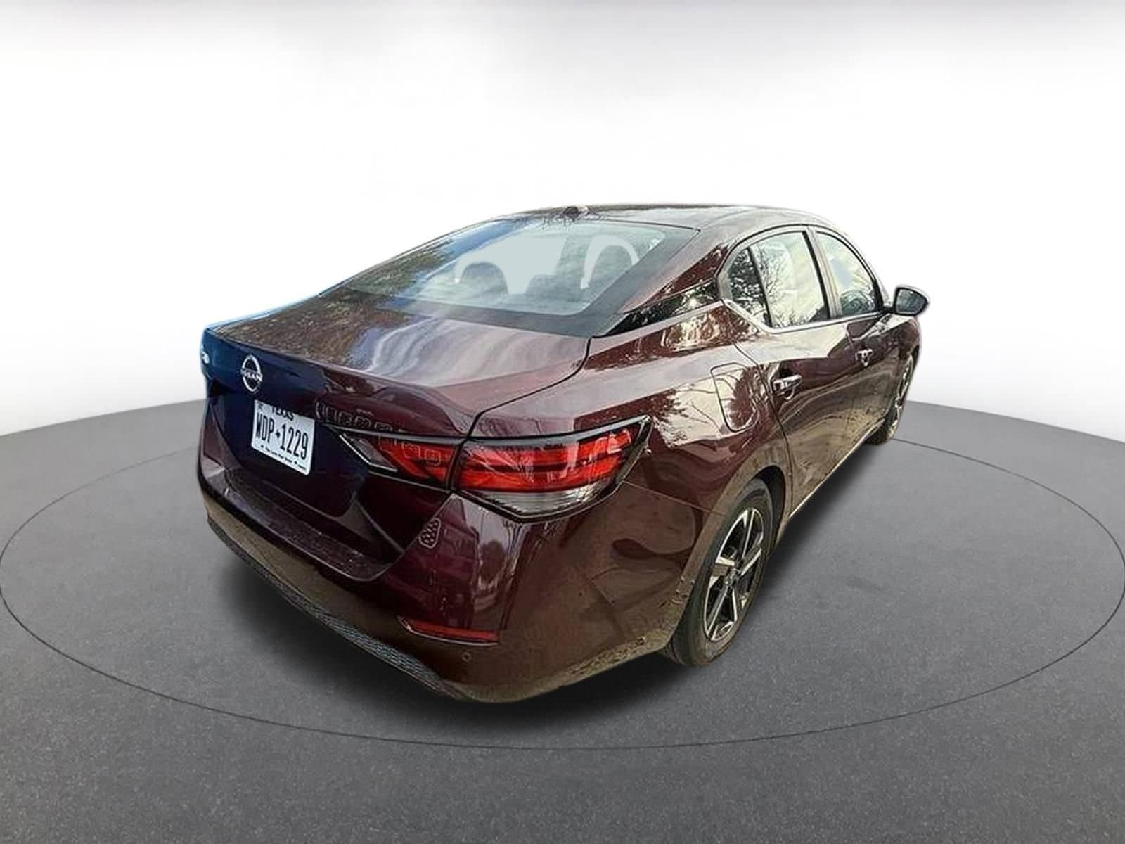 Thumbnail: 2025 Nissan Sentra - 5