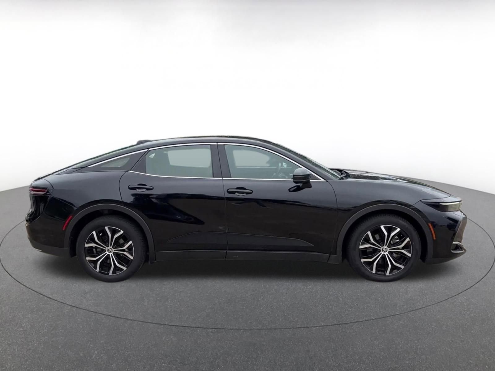 Thumbnail: 2025 Toyota Crown - 16