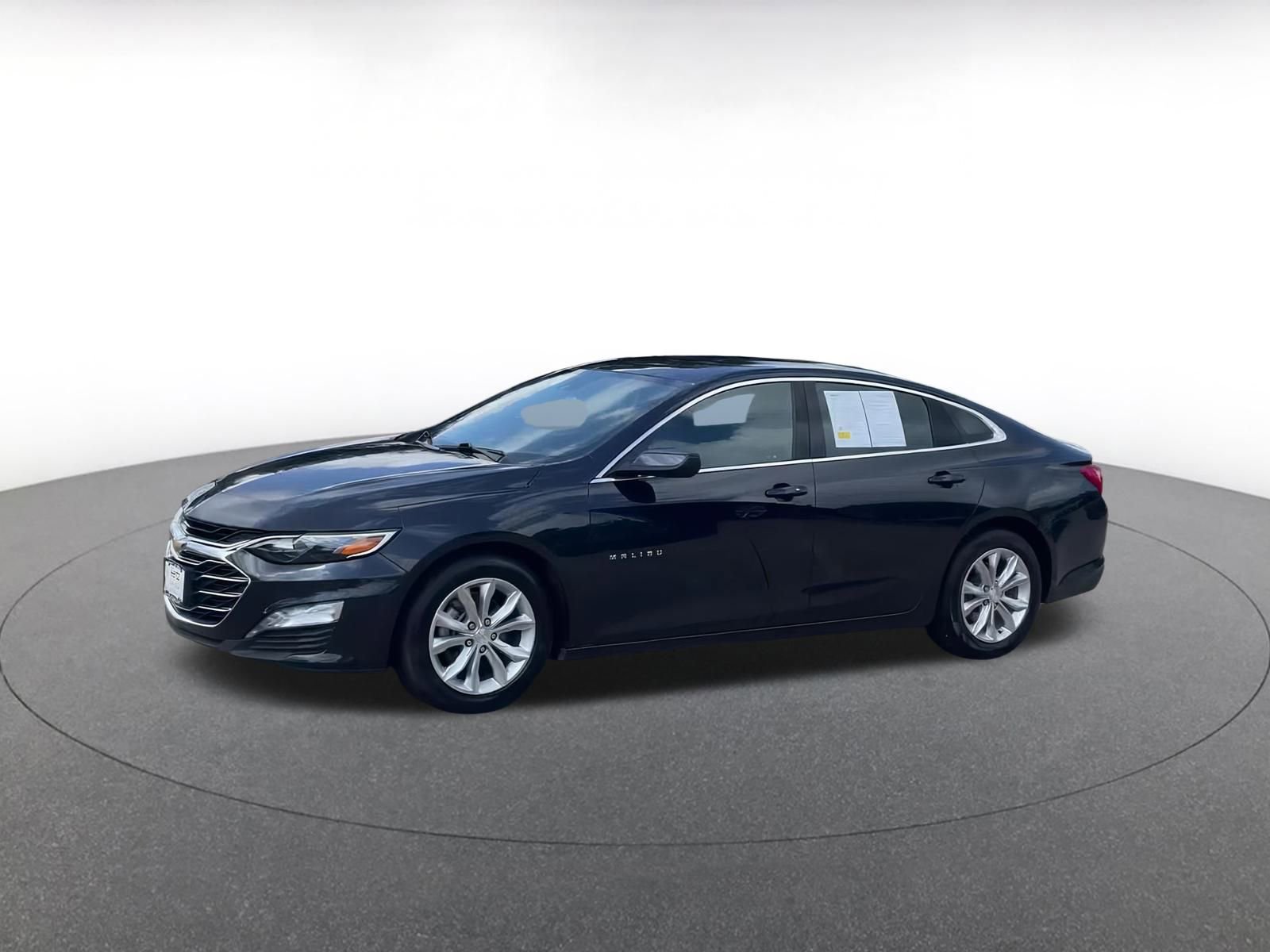 Thumbnail: 2023 Chevrolet Malibu - 8