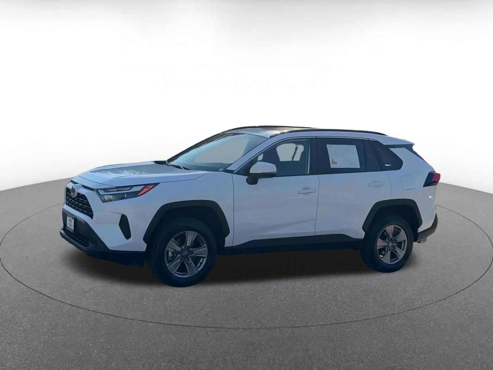 Thumbnail: 2025 Toyota RAV4 - 8