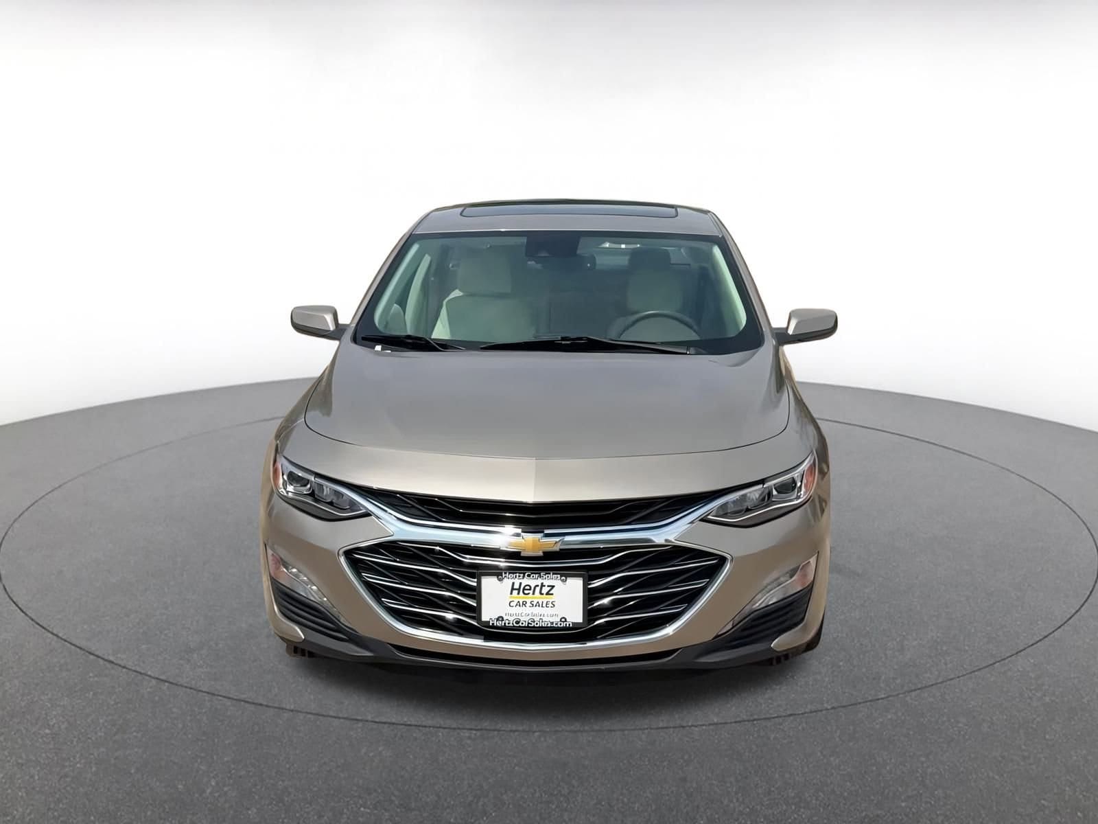 Thumbnail: 2024 Chevrolet Malibu - 4