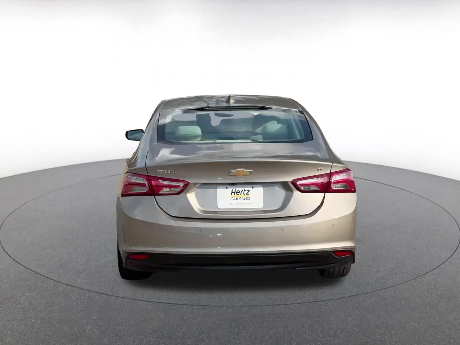 Thumbnail: 2024 Chevrolet Malibu - 12