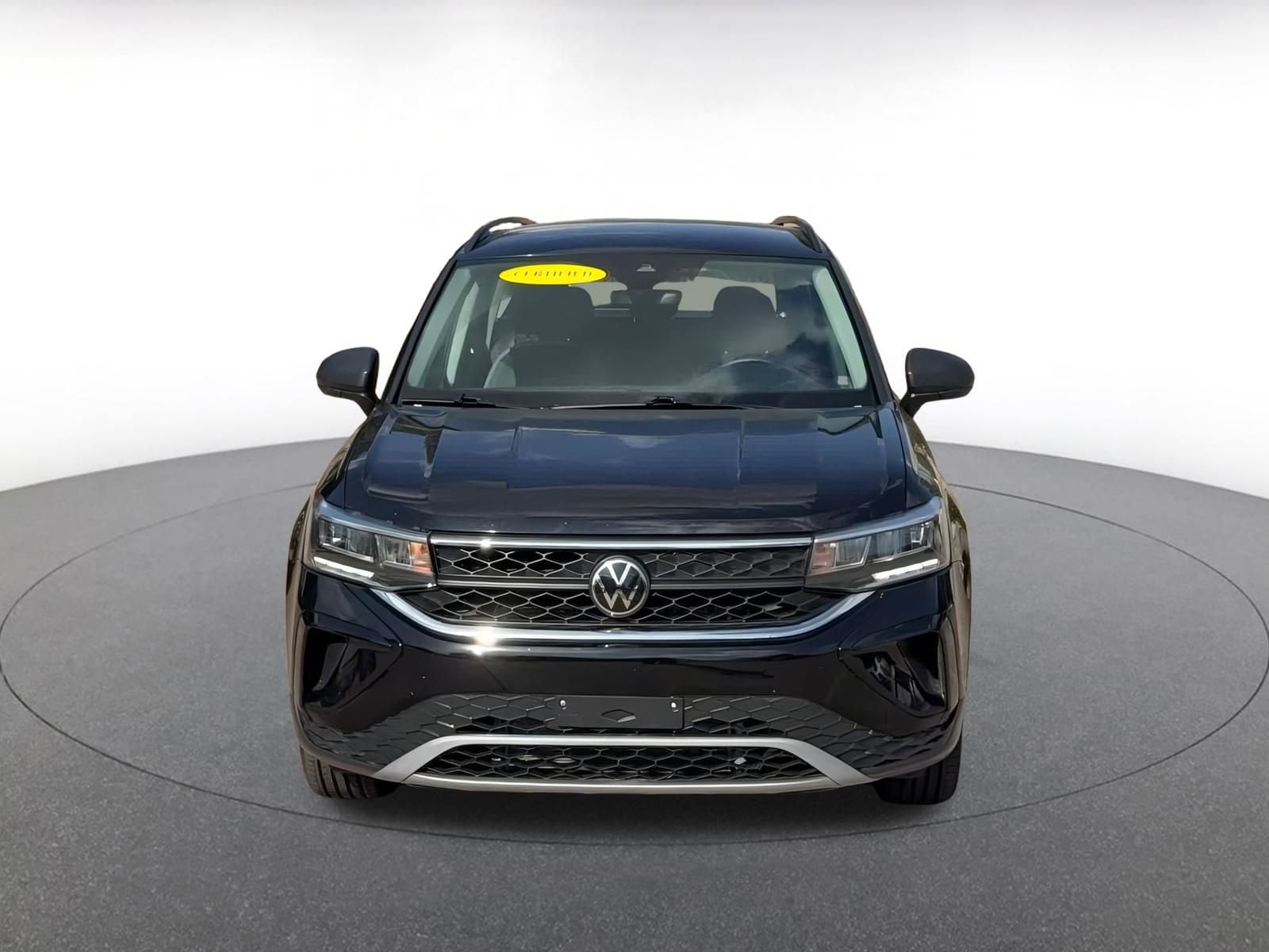 Thumbnail: 2024 Volkswagen Taos - 4