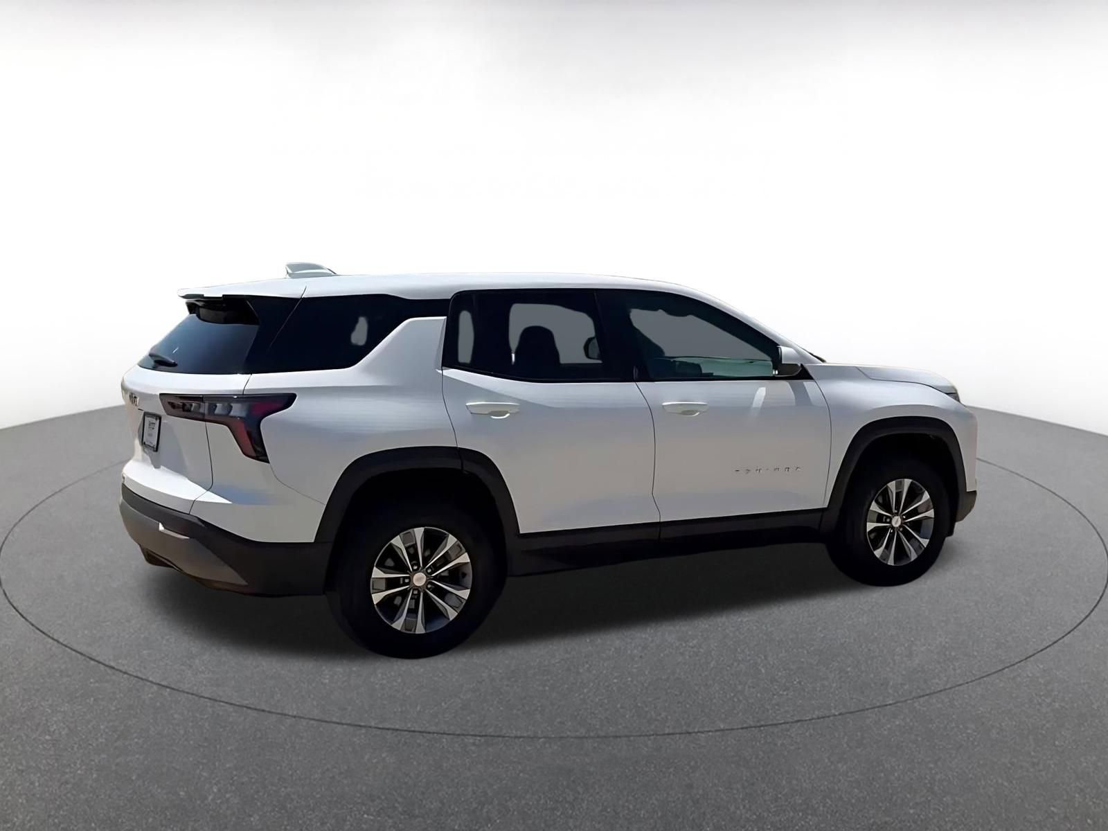 Thumbnail: 2025 Chevrolet Equinox - 15