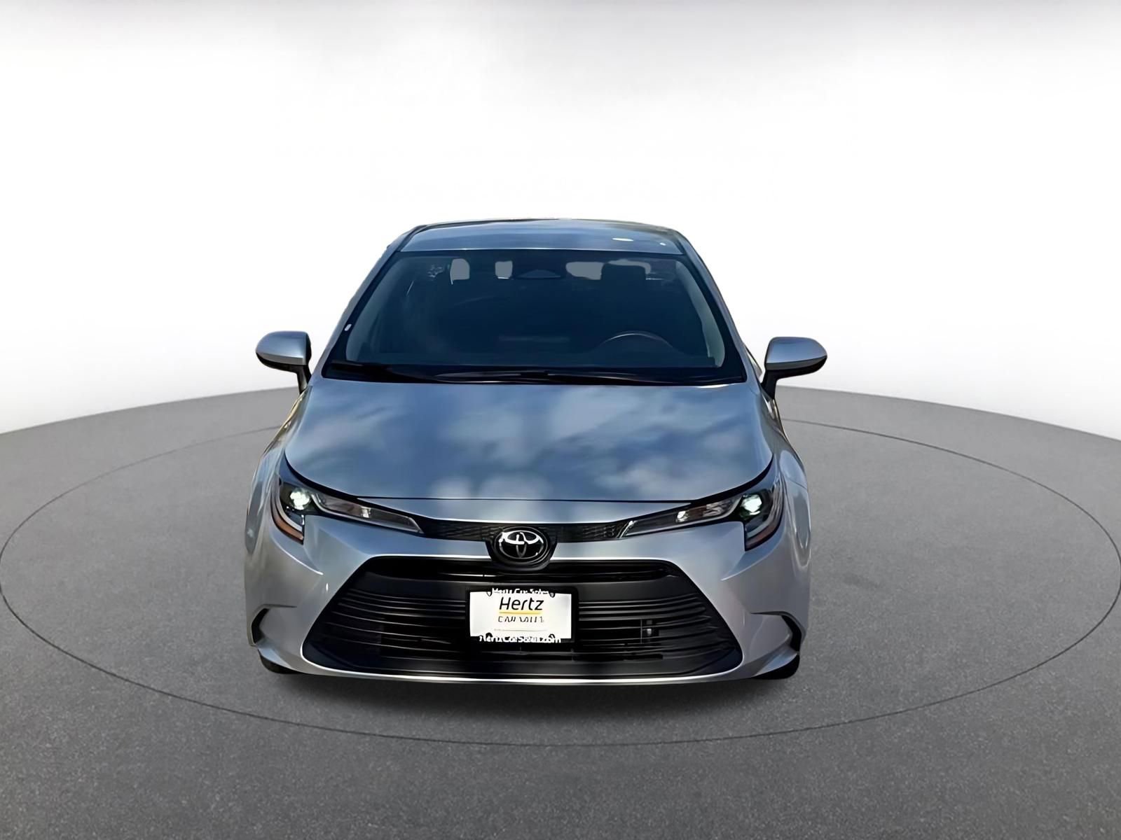 Thumbnail: 2025 Toyota Corolla - 4