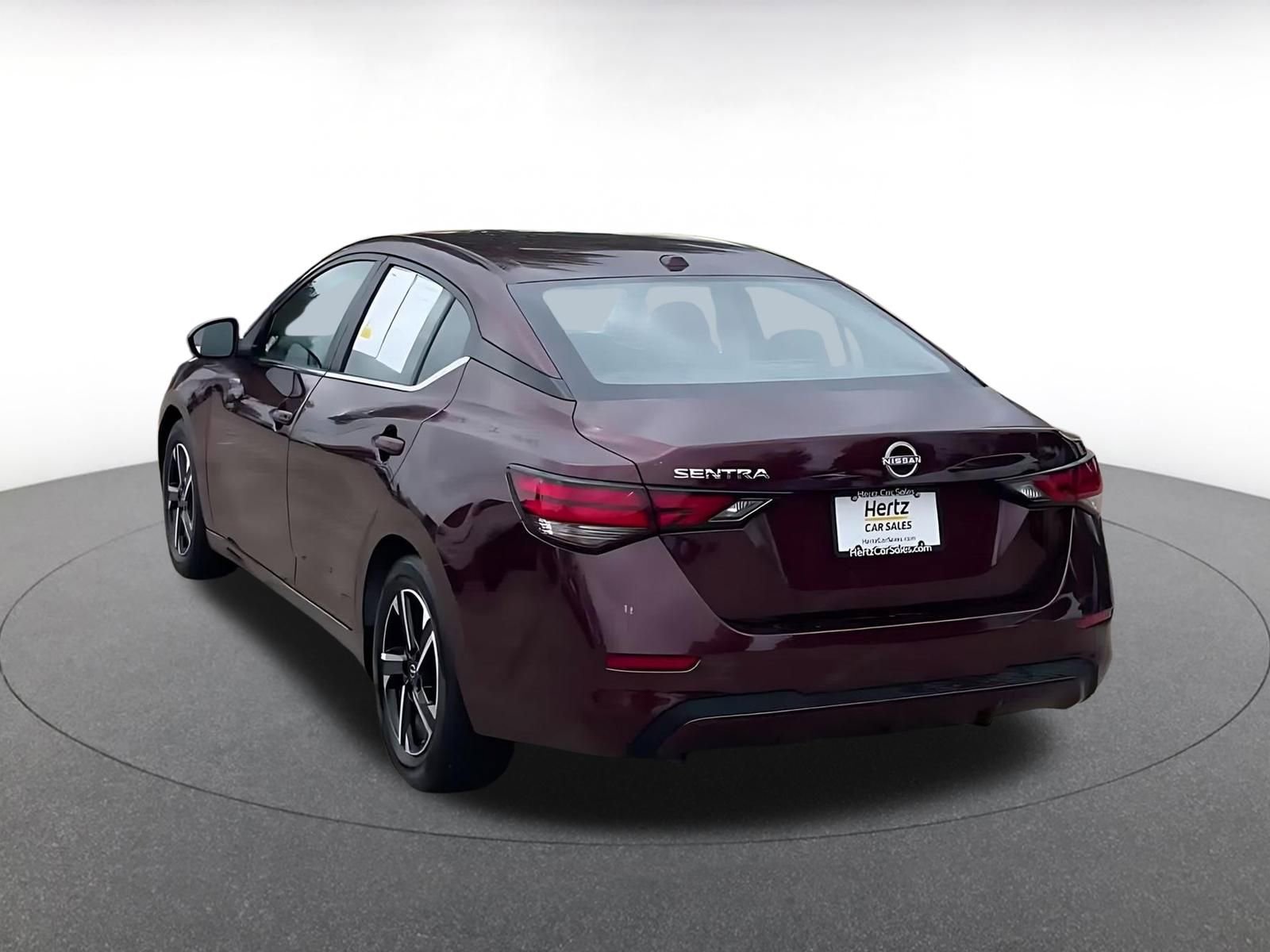 Thumbnail: 2025 Nissan Sentra - 11