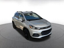 2022 Chevrolet Trax LT -
                  Bedford, TX