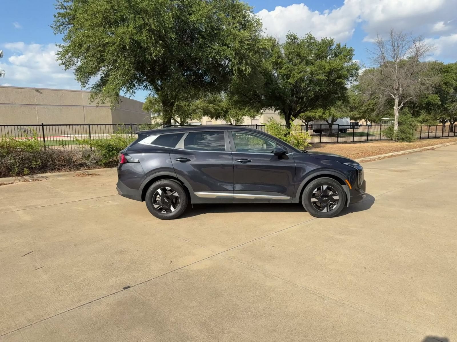 Thumbnail: 2026 Kia Sportage - 15