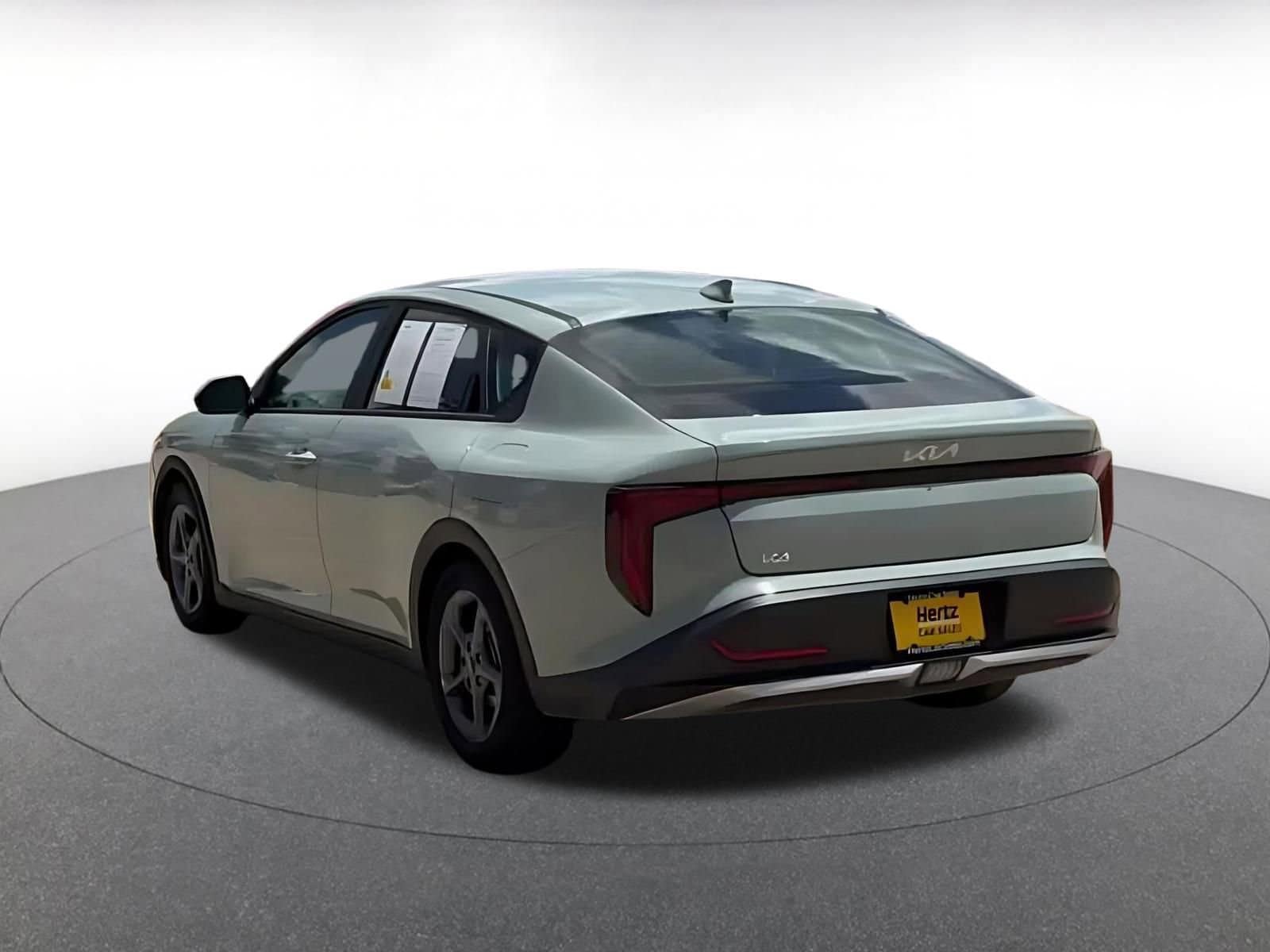 Thumbnail: 2025 Kia K4 - 12