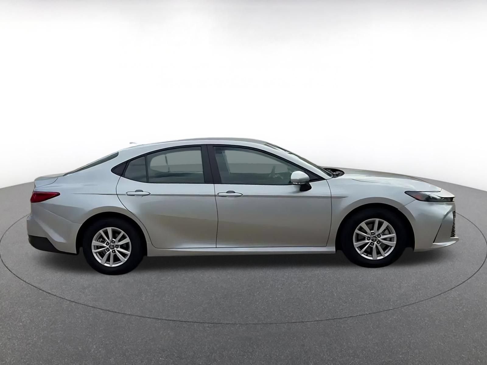 Thumbnail: 2025 Toyota Camry - 16