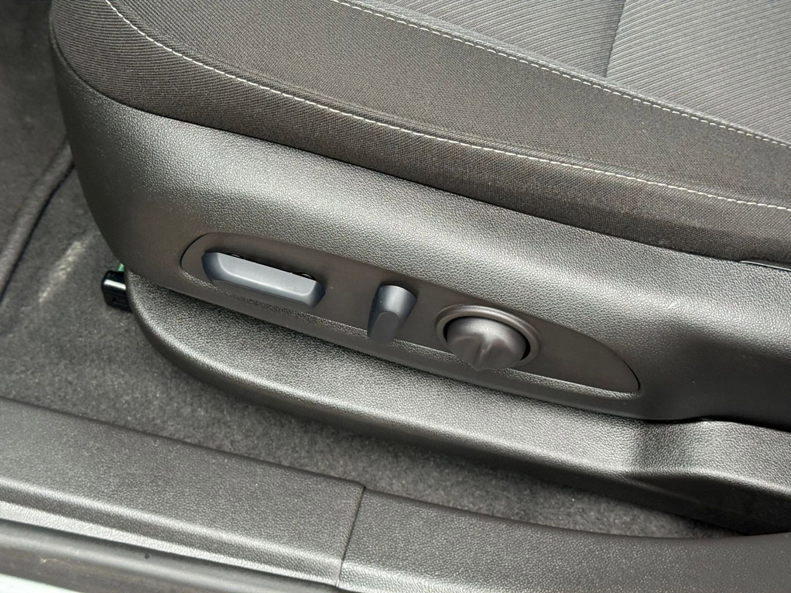 Thumbnail: 2025 Chevrolet Blazer - 23